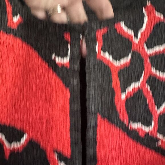 Chicos Travelers Abstract Jacket Chinese Red 2 Large Hook Eye Closure Party NEW - Picture 5 of 11